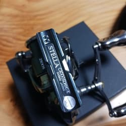 Shimano Stella C3000SDHHG Spinning Reel Japan Pickup Case Included - Thumbnail 2