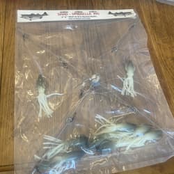 9” Umbrella Rig 4 Arm 11” With 5.5” Squid (9)  8/0 Mustad New Pkg Gray Glow New - Thumbnail 7