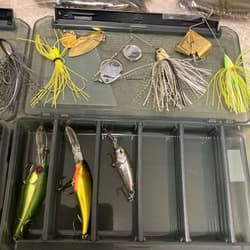 Bass fishing retirement settackle box, hard lures, soft lures, bait reel, etc. - Thumbnail 15