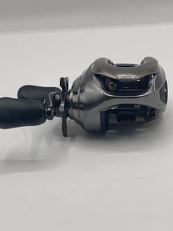 Shimano 16 AntaresDC HG Right Hand Baitcasting Reel Japan High Gear Bass Fishing - Thumbnail 3