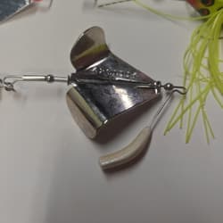 Buzz Bait Buzzbait Fishing Lures Lot Of 3 Booyah &2 Others - Thumbnail 2