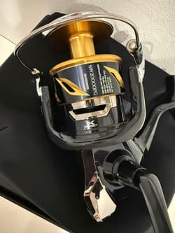 Shimano Stella SW 20000PG Spinning Reel Full Service Overhaul 2020 Used - Thumbnail 3