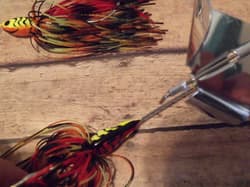 NEW @ UNCLE SKIPS *)(( 1/2oz.MUD CREEK DAWG SPINNERBAIT & BUZZBAIT L@@K L@@K  - Thumbnail 6