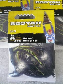 Lot of 11 Pieces Assorted Booyah 3/4 Ounce A Jig Fishing Lures - Thumbnail 3