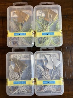 Lot of 4 2002 LUCKY CRAFT TO Buzzbait Takahiro Omori Very Rare Clacker Hard Case - Thumbnail 1