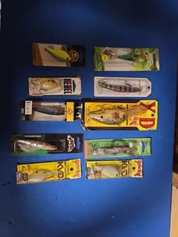 10 MISC Crankbait Fishing Lure Lot. Strike King, Rebel, Cotton Cordell, KVD. Nos - Thumbnail 1