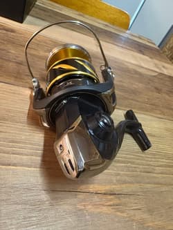 Shimano 20 Stella SW 20000HG Spinning Reel with Box & Accessories Used - Thumbnail 8