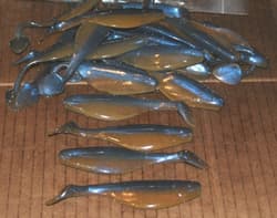 4" Shad Paddle Tail Swimbait great for Umbrella Rig 40 count bag Sassy Pro Blue - Thumbnail 2