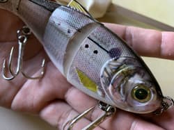 Pogie Lure SHAD Menhaden 2.30 oz. Orig. OC Swimbait White Bait 🔥BASS/Striper - Thumbnail 3
