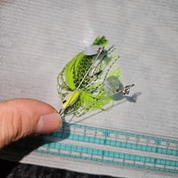 Lucky Craft Minnsha V-Arm Spinnerbait, Fish-Attracting Flashing, Used - Thumbnail 2