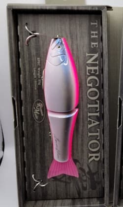 2 Lot LIMITED Roman Made Negotiator JDM Japan Glide wood swimbait rare lure NIP - Thumbnail 5