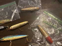 Mixed Lot of Hard & Soft Plastic Saltwater Lures - Thumbnail 9