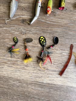 VINTAGE fishing Lure lot of 60 Plus+ Tackle Box+ Fishing Accessories - Thumbnail 18