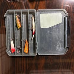 Bass fishing reel & lure set with soft & hard baits, case, multiple items - Thumbnail 6