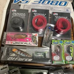 Bass fishing retirement settackle box, hard lures, soft lures, bait reel, etc. - Thumbnail 3