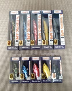 DAIWA "A FISHING APE" lure set, un - Thumbnail 1