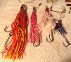 Vintage Lot 20 Plus Pcs Saltwater Lures Bass Marlin Tuna Dorado Leaders Hooks - Thumbnail 2