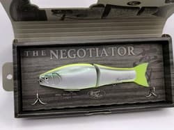 LIMITED Roman Made Negotiator from Japan Glide wood swimbait rare lure NIP HTF 8 - Thumbnail 11
