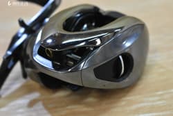 Shimano16 AntaresDC HG Right Hand Baitcasting Reel Japan Bass Fishing Black Bass - Thumbnail 1