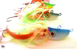  4 NEW 1 1/2 Oz. BEARDED BUZZBAIT BUCKTAIL JIGS FOR FLOUNDER FLUKE BASS - Thumbnail 4