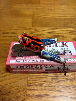 Dolluck BiwaKo Damesu Frog Lure Strawberry Kudagaeru Used - Thumbnail 1