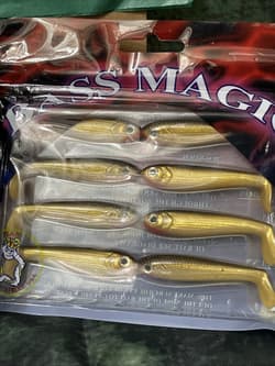 Yum Yumbrella & Bass Magic Alabama Rig Christmas  Set Great Men’s Fishing Gift - Thumbnail 3