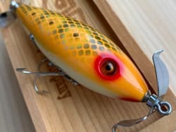 Budd & Joey Bow Wow 32 J Color Scale Frog - Thumbnail 12