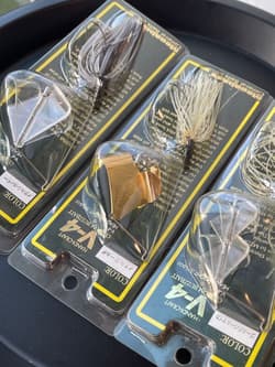 [/New] Megabass V-4 Buz V4 Buzzbait 3 Color Set - Thumbnail 4