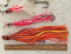 Vintage Lot 20 Plus Pcs Saltwater Lures Bass Marlin Tuna Dorado Leaders Hooks - Thumbnail 5