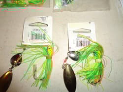 10 Cabela's STRIKE KING SPINNERBAIT 3/8OZ., CR38CW-45SG gold, CA38CW-12GS silver - Thumbnail 5