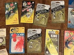 Huge Mixed Lot of 22 Bass Fishing Spinnerbaits (NOS) Strike King Rebel Lures - Thumbnail 3