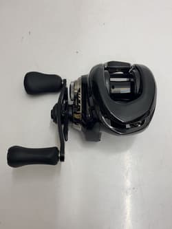 Shimano 23 Antares DC MD HG Right Baitcasting Reel Japan Made Big Bass Power - Thumbnail 1
