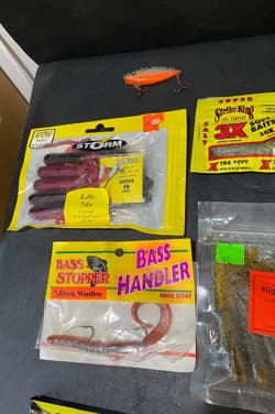 Bait Lure Strike King Lures and Baits w/ Storm Rattle Tube and Bass Stopper - Thumbnail 2