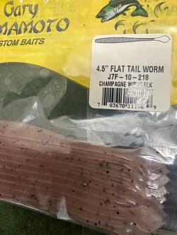 NO.6658 Gary Yamamoto 4.5 inch Flat Tail Worm Near Mint 4-piece Set - Thumbnail 2