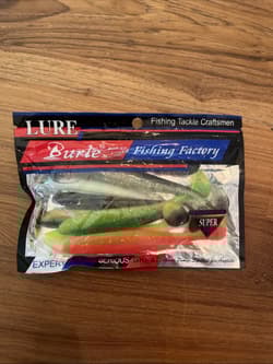 ‼️HUGE 20 BAIT LOT‼️OVER 50% OFF‼️ SOFT SWIMBAITS~FLUKES~TRAILERS~WORMS - Thumbnail 10