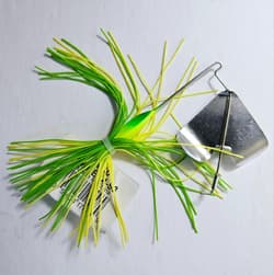 (Lot of 24) Strike King Promo Buzz Bait 1/4 oz Chart/Lime Draws Fish to Surface! - Thumbnail 3