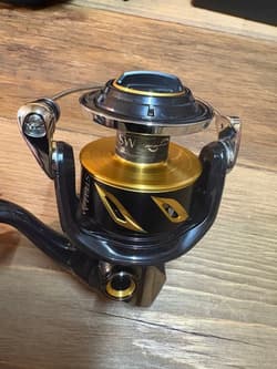 Shimano 19 Stella SW 14000XG Spinning Reel, Saltwater, Used, Maintenance - Thumbnail 8