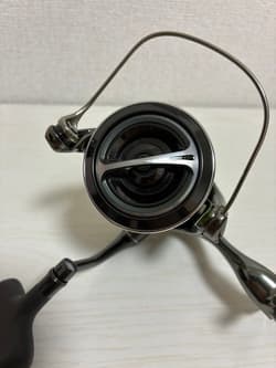 Shimano 22 Stell4000M Spinning Reel Used Good Condition with Upgraded X8 Line - Thumbnail 5