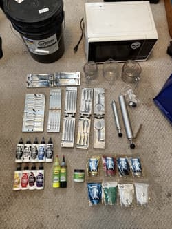 Soft Plastic Bait Making Start Up Kit (used) - Thumbnail 1