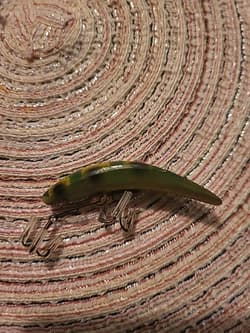 Vintage Helin Lot Of 2 Flatfish Lures F7s. Frog & Camo.2 1/2 " - Thumbnail 4