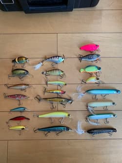 Black Bass Lure Set with Versus Box, Hard & Soft Baits, Spinners, Baits - Thumbnail 3