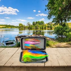 Fishing Accessories 9 Pcs Lure Set with Feather Hooks and Carrying Box - Thumbnail 7