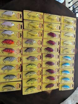 Lot 39x Strike King Hybrid Hunter 3.5in 1oz Crankbaits NEW - Thumbnail 1