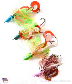  4 NEW 1 1/2 Oz. BEARDED BUZZBAIT BUCKTAIL JIGS FOR FLOUNDER FLUKE BASS - Thumbnail 1