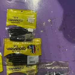 Gary Yamamoto Yama Senko cut tail and others - Thumbnail 4