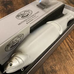 Roman Made Mother Chaser 300MC Albino Swimbait for Freshwater & Saltwater - Thumbnail 2