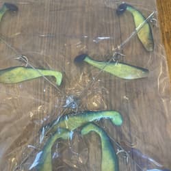 Umbrella Rig 4 Arm 11” With 6” Shad (9)  Chartr. Blue 8/0 Hook Mustad New In Pkg - Thumbnail 6