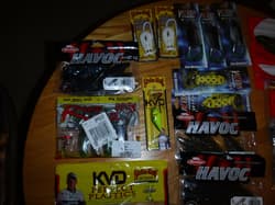 LURE LOCK TACKLE BOX FULL STRIKE KING KVD RAGETAIL ZOOM YUM BERKLEY HAVOC CRAW - Thumbnail 6