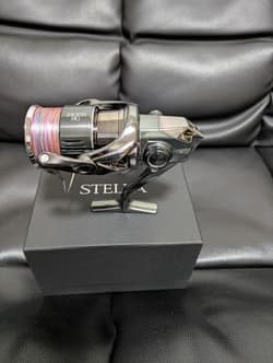 Shimano Stella 2500SHG Spinning Reel Used Excellent Condition No Charger - Thumbnail 12