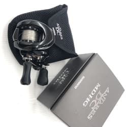 Shimano 23 Antares DC MD HG Baitcasting Reel Japan Made With Box Big Bass Power - Thumbnail 1